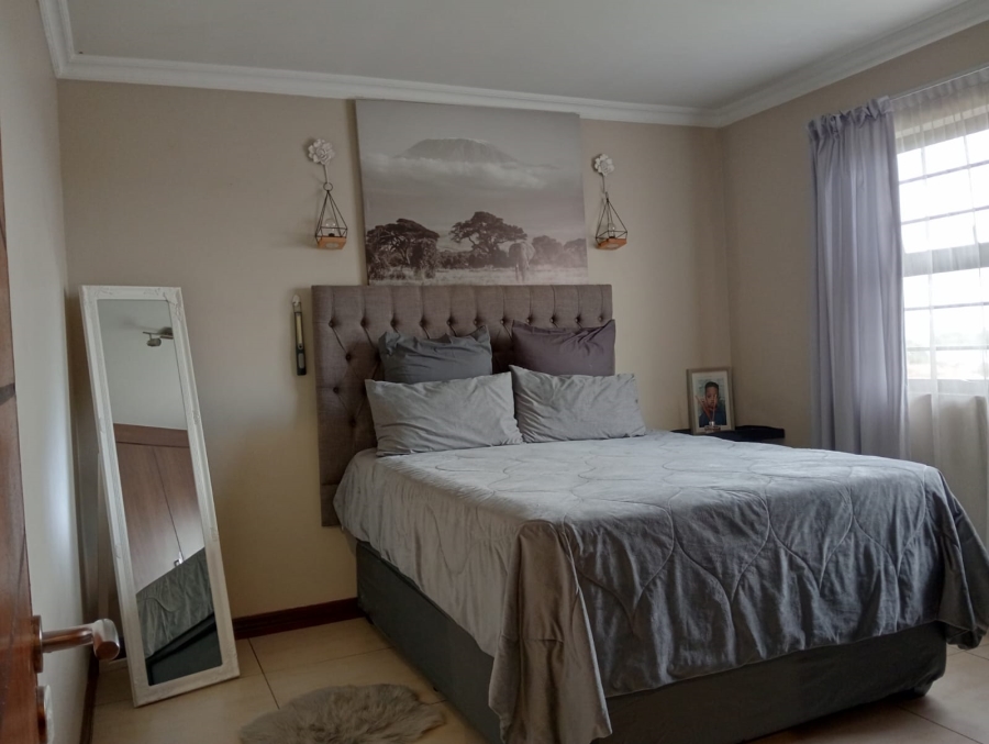 To Let 3 Bedroom Property for Rent in Cashan North West